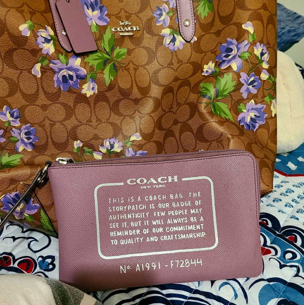 Coach tote